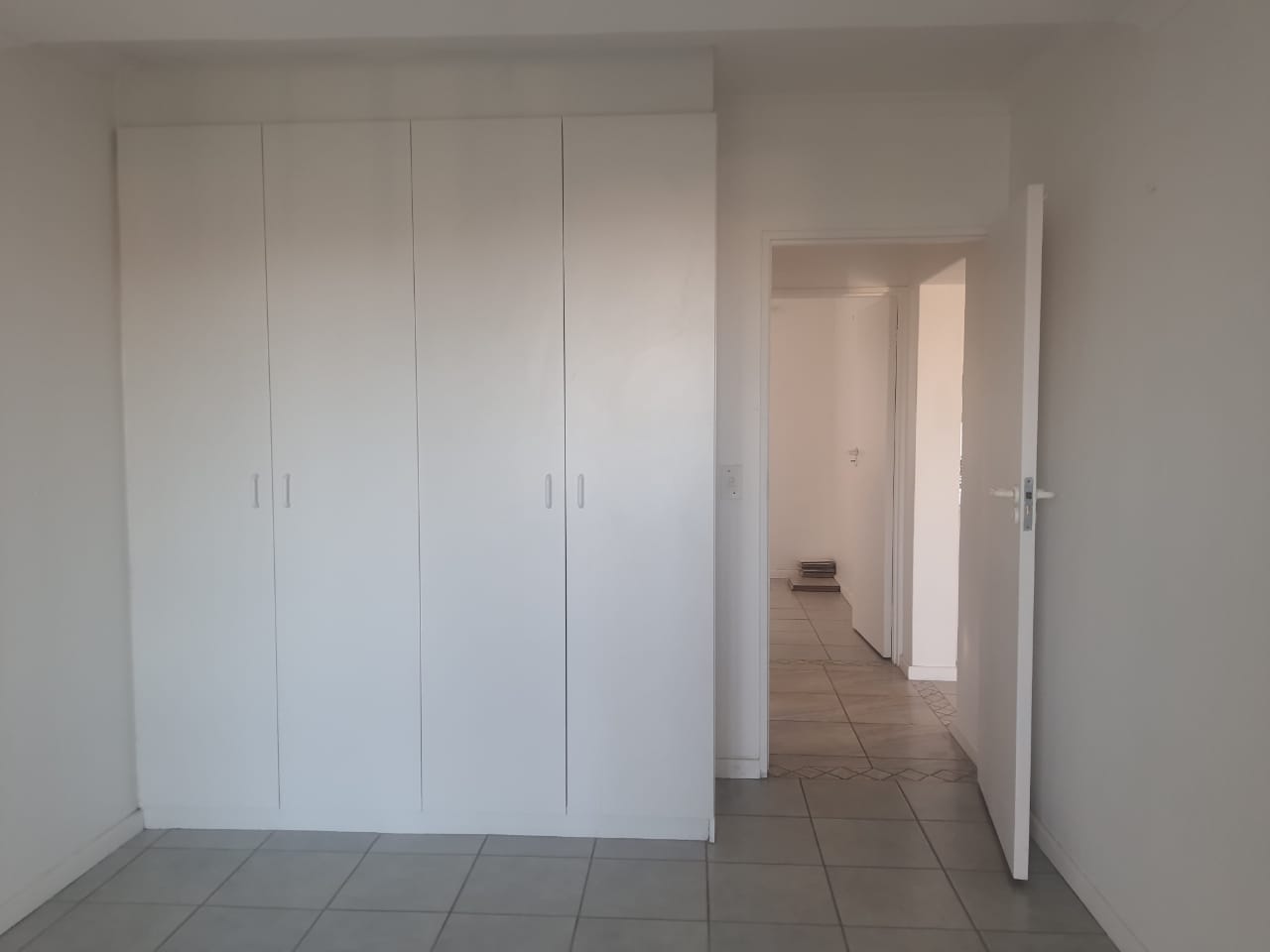 To Let 2 Bedroom Property for Rent in Gordons Bay Central Western Cape